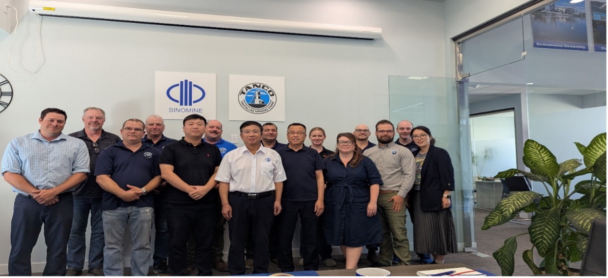 大满贯PG资源集团董事长王平卫到加拿大 TANCO矿山检查调研